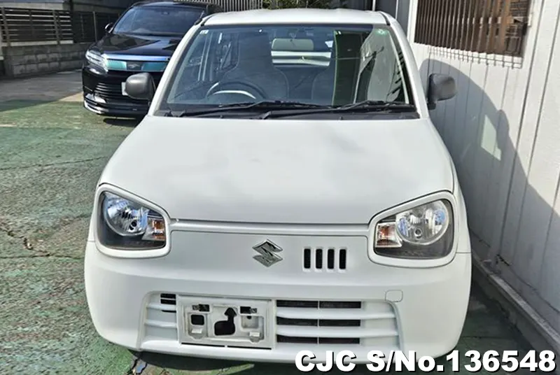 Suzuki Alto in White for Sale Image 4