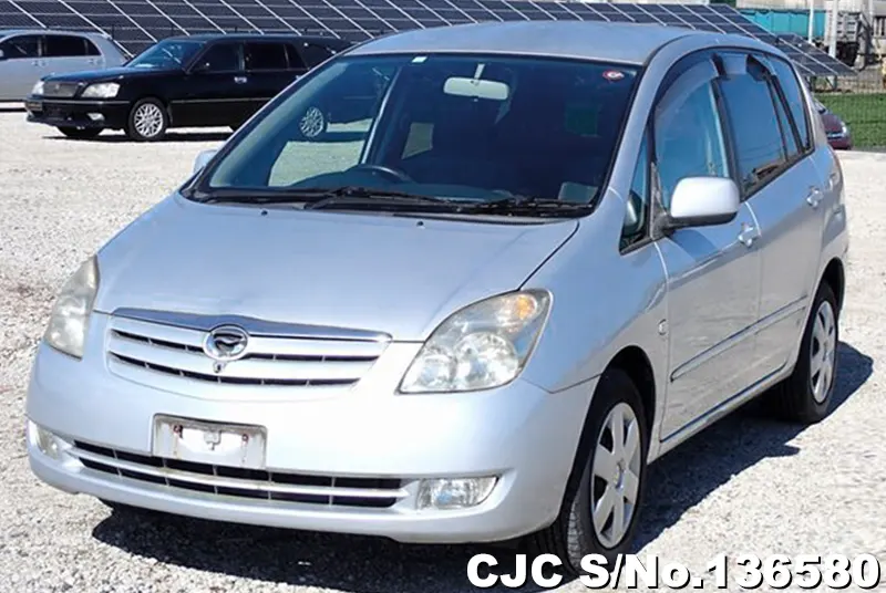 Toyota Spacio in Silver for Sale Image 3
