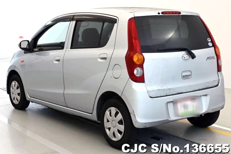 Daihatsu Mira in Silver for Sale Image 1