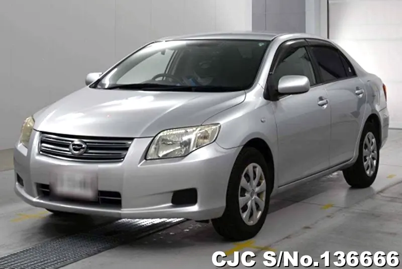 Toyota Corolla Axio in Silver for Sale Image 3