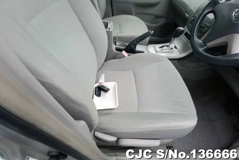Toyota Corolla Axio in Silver for Sale Image 10