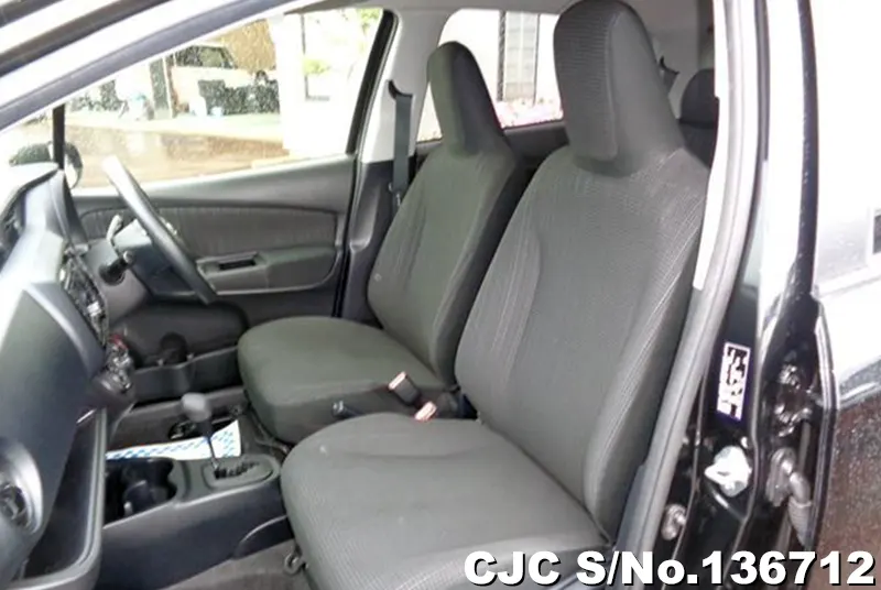 Toyota Vitz in Black for Sale Image 10