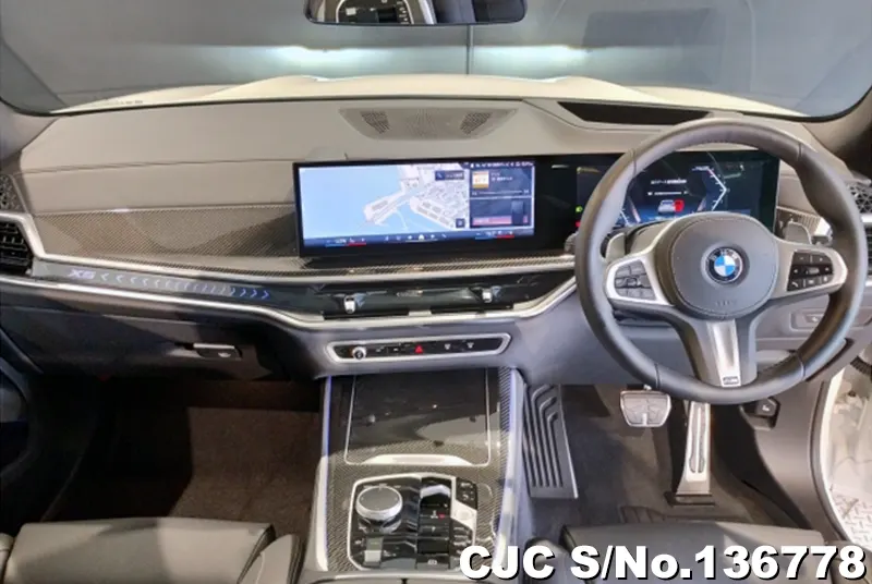 BMW X5 in White for Sale Image 7
