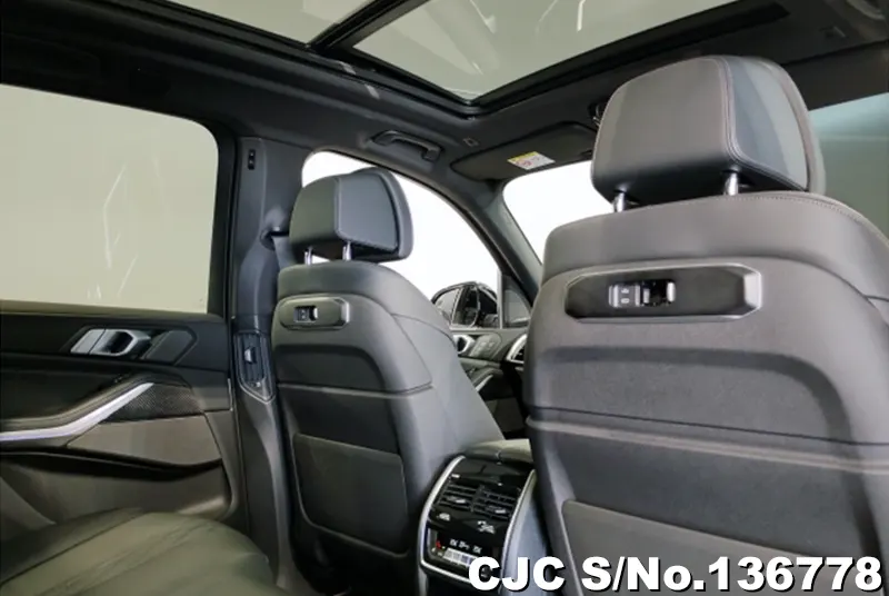 BMW X5 in White for Sale Image 14
