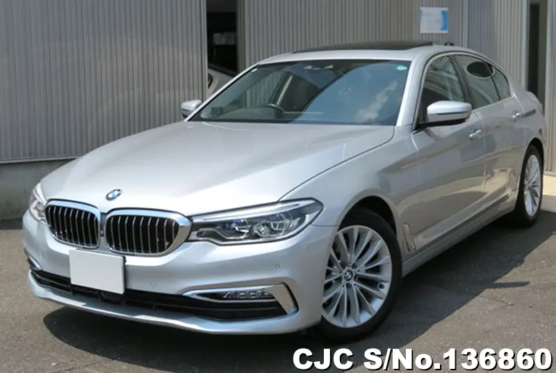 BMW 5 Series in Silver for Sale Image 2