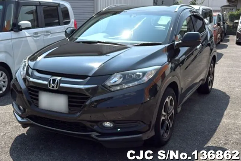 Honda Vezel in Black for Sale Image 2