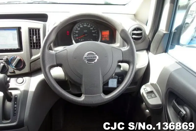 Nissan NV200 in Silver for Sale Image 9