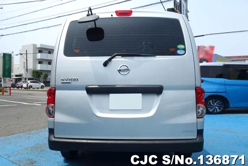 Nissan NV200 in Silver for Sale Image 5