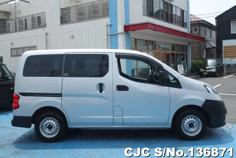Nissan NV200 in Silver for Sale Image 6