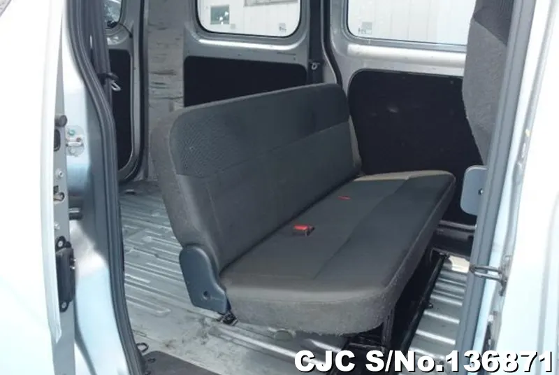 Nissan NV200 in Silver for Sale Image 11