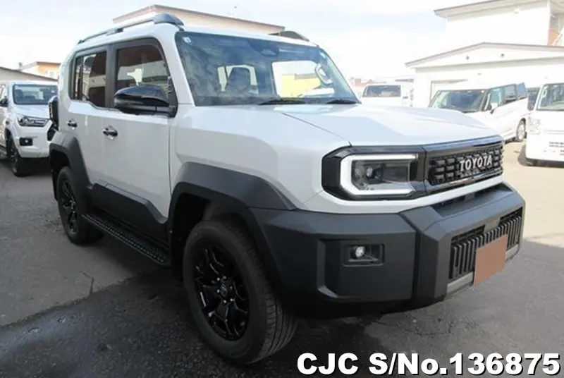 Toyota / Land Cruiser FJ 2026