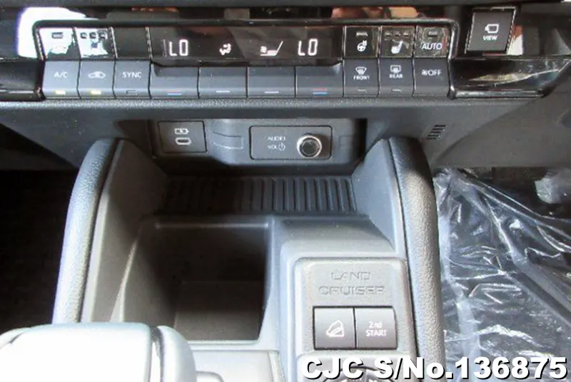 Toyota Land Cruiser FJ in Pearl for Sale Image 10
