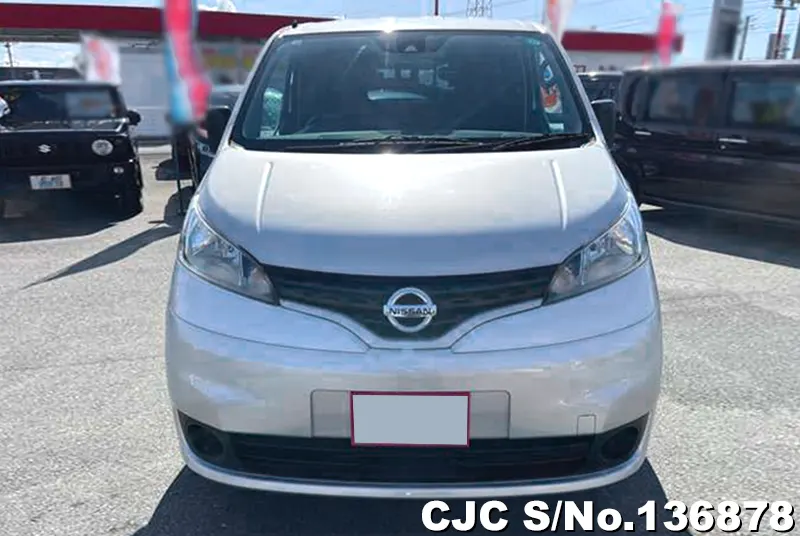 Nissan NV200 in Silver for Sale Image 4