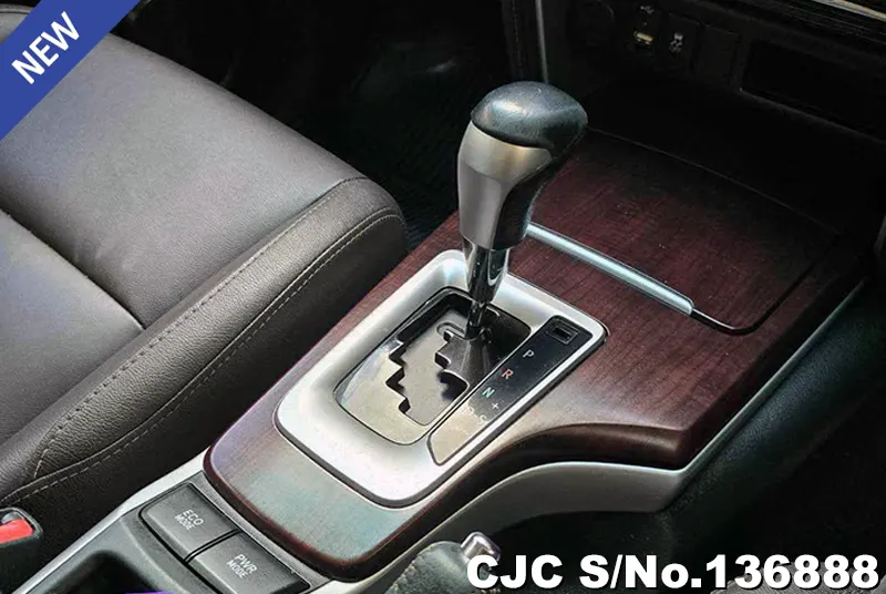 Toyota Fortuner in Black for Sale Image 12