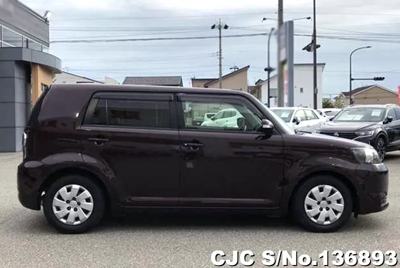 Toyota Corolla Rumion in Wine for Sale Image 6