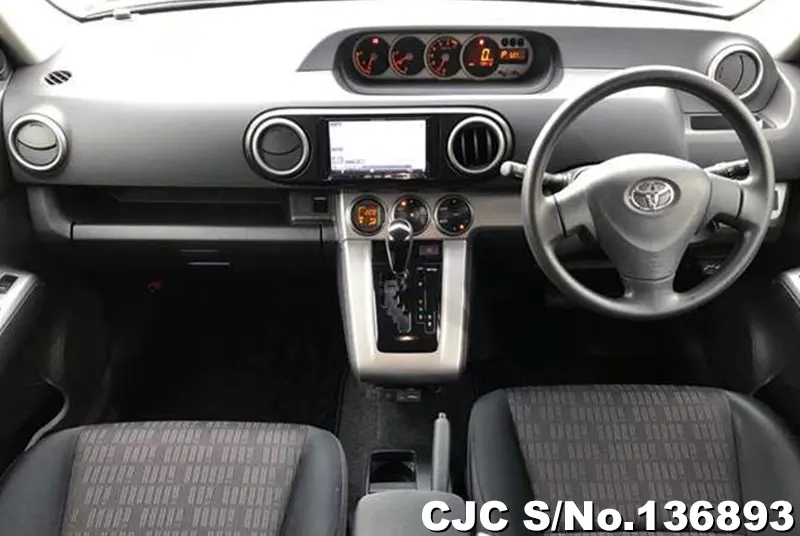 Toyota Corolla Rumion in Wine for Sale Image 9