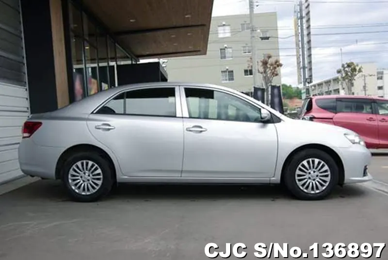 Toyota Allion in Silver for Sale Image 6