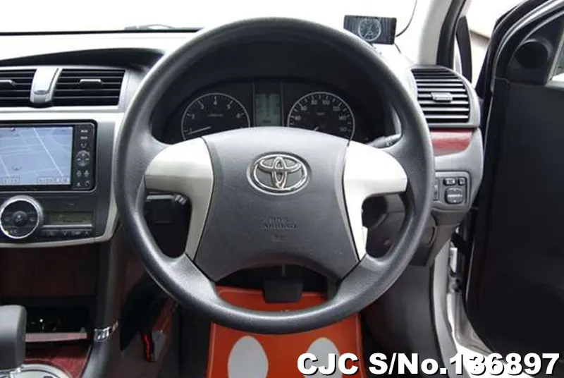 Toyota Allion in Silver for Sale Image 10