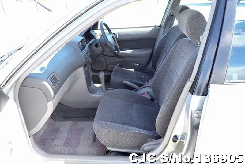 Toyota Corolla in Silver for Sale Image 16