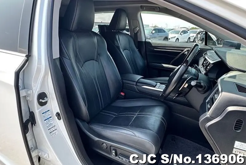 Lexus RX 300 in Pearl for Sale Image 10