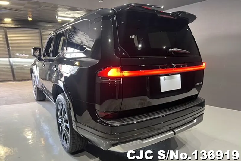 Lexus GX 550 in Black for Sale Image 1