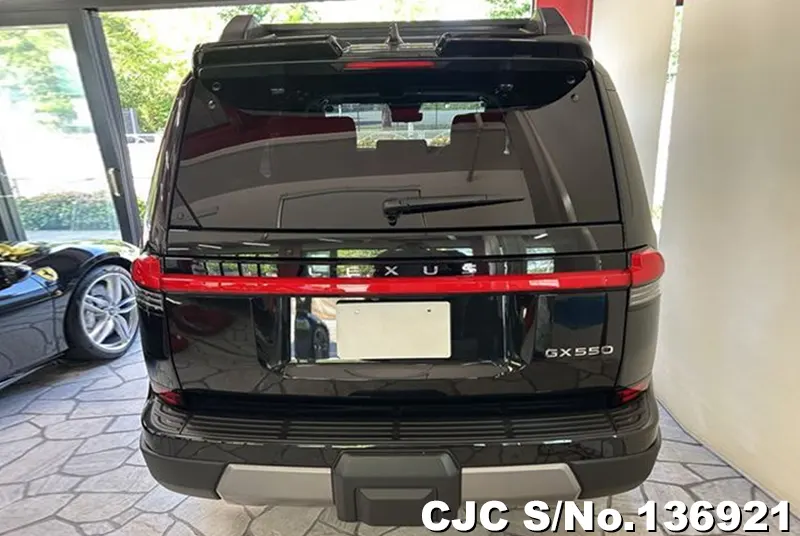 Lexus GX 550 in Black for Sale Image 3