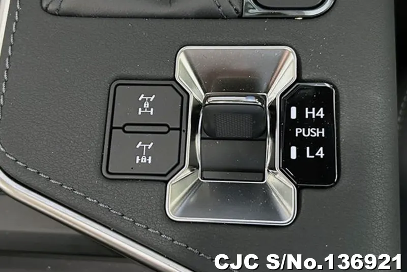Lexus GX 550 in Black for Sale Image 12