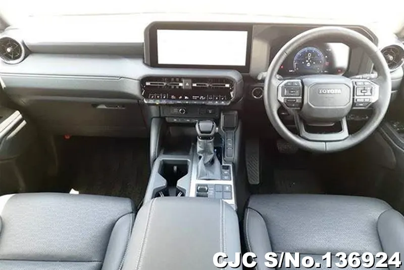 Toyota Land Cruiser 250 in Black for Sale Image 9