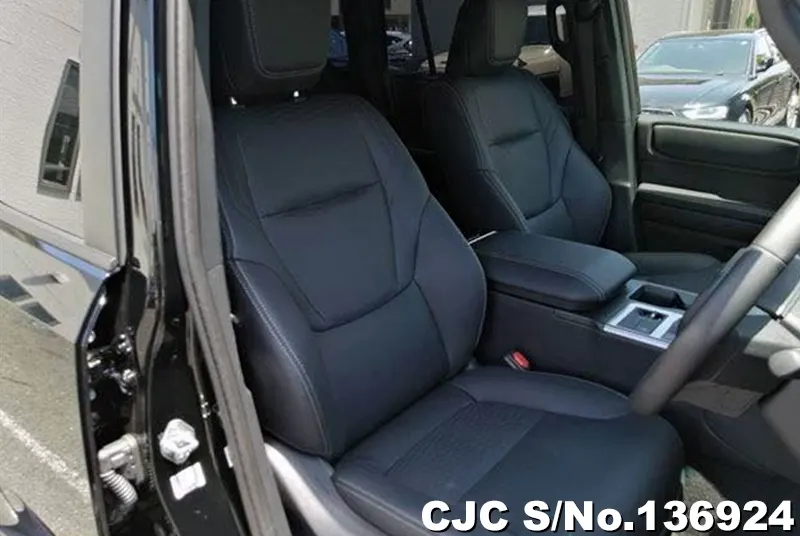 Toyota Land Cruiser 250 in Black for Sale Image 10