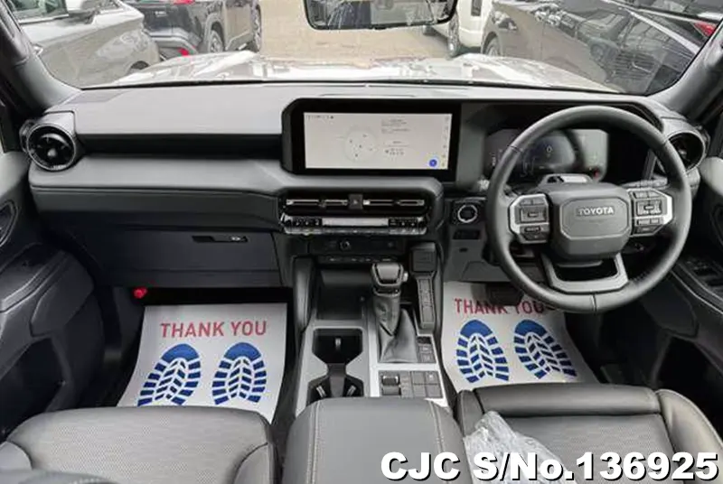 Toyota Land Cruiser 250 in Gray for Sale Image 5
