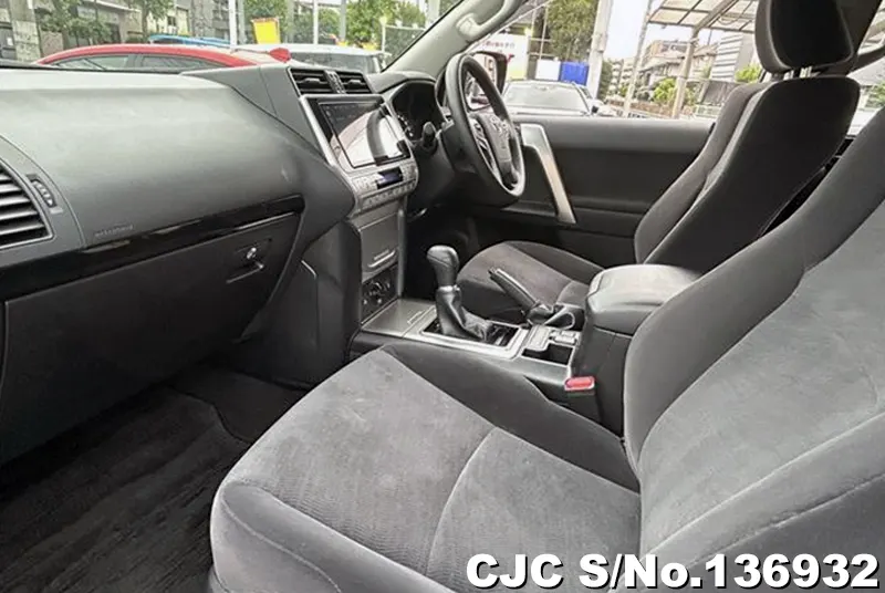 Toyota Land Cruiser Prado in Black for Sale Image 11