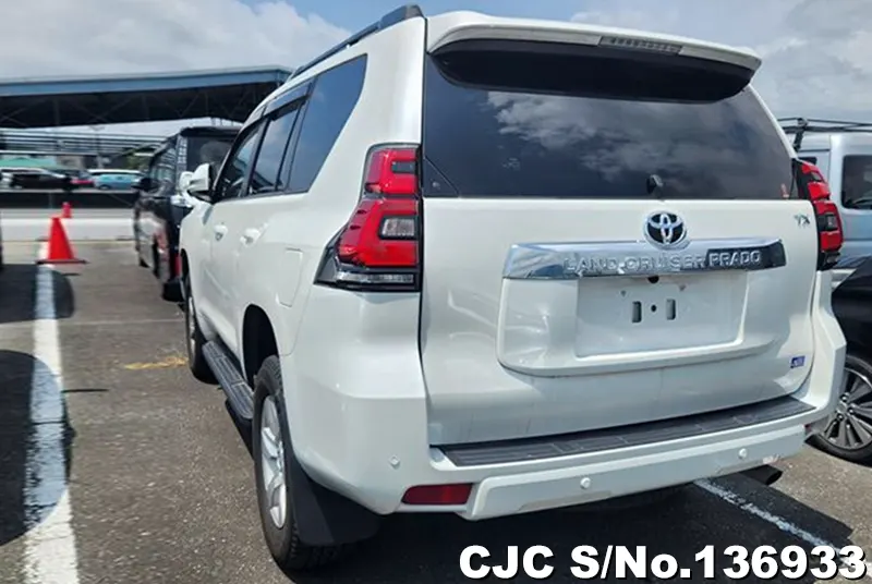 Toyota Land Cruiser Prado in Pearl for Sale Image 1