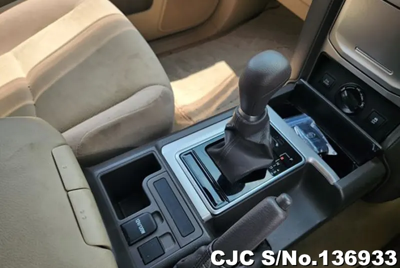 Toyota Land Cruiser Prado in Pearl for Sale Image 12
