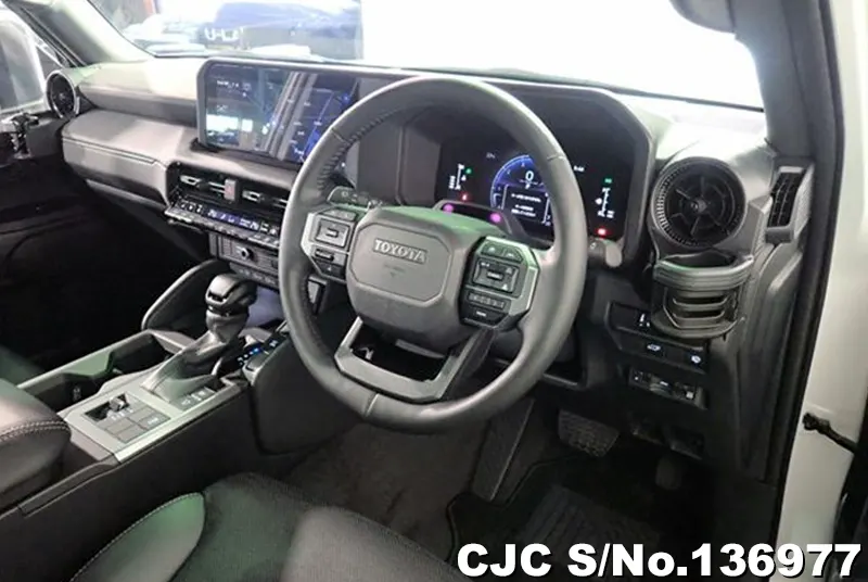 Toyota Land Cruiser 250 in Pearl for Sale Image 9