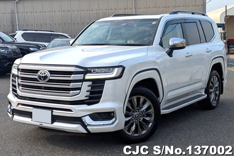 Toyota Land Cruiser in Pearl for Sale Image 3