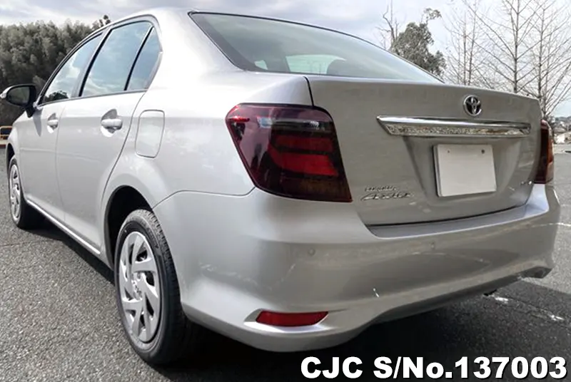 Toyota Corolla Axio in Silver for Sale Image 1