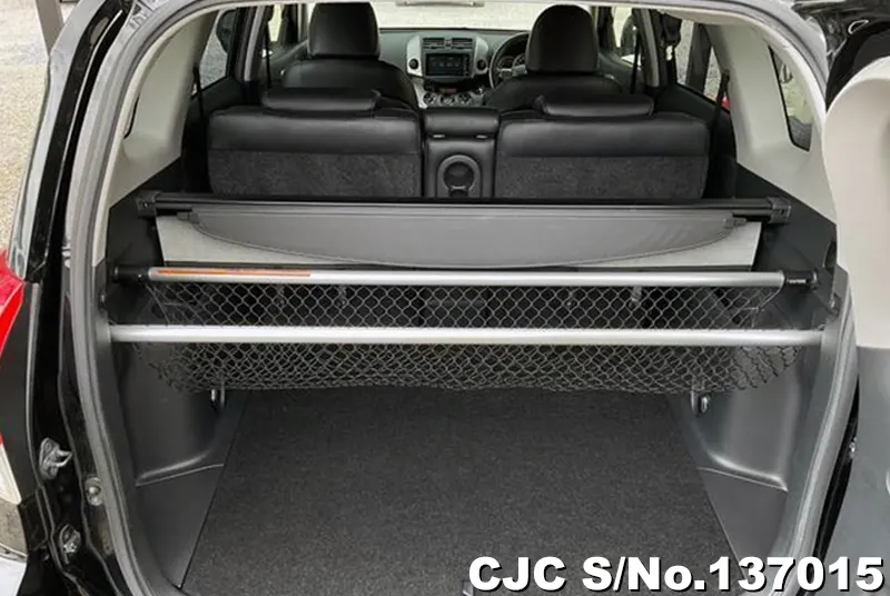 Toyota Vanguard in Black for Sale Image 4