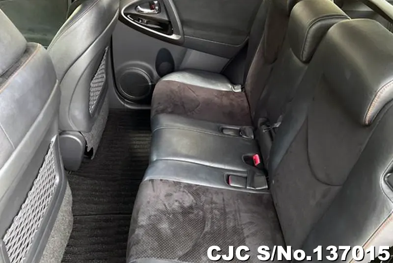 Toyota Vanguard in Black for Sale Image 11