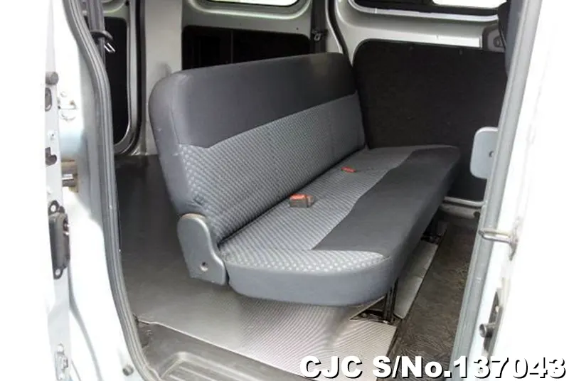 Nissan NV200 in Silver for Sale Image 10