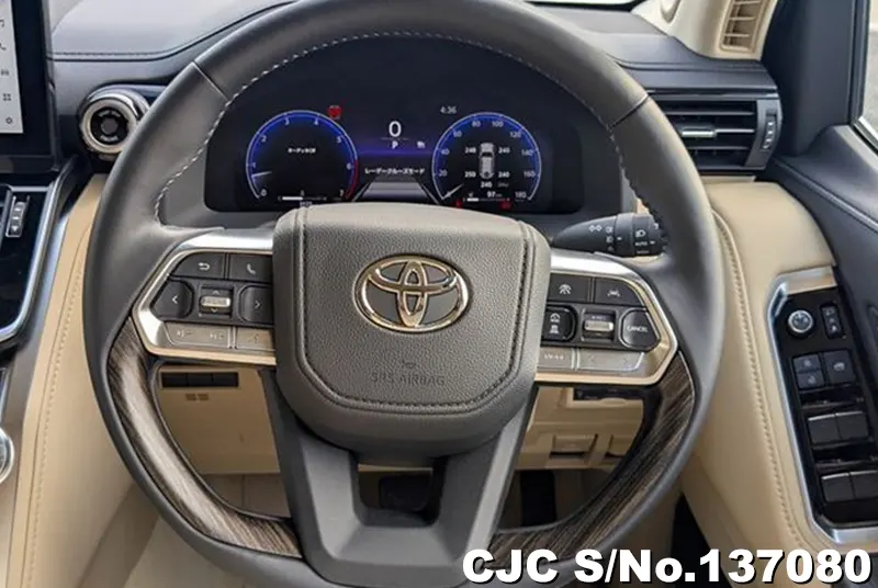 Toyota Land Cruiser in White for Sale Image 13