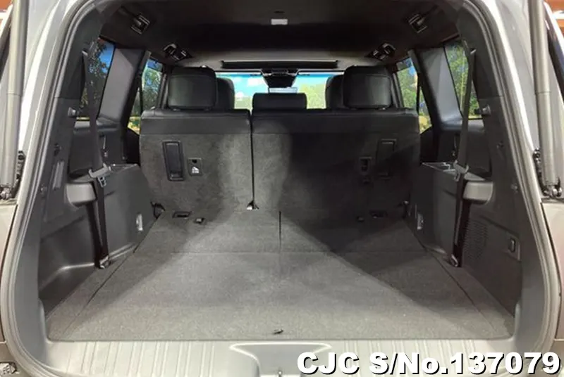 Toyota Land Cruiser 250 in Pearl for Sale Image 9