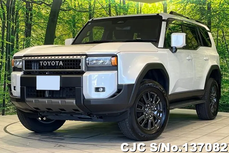 Toyota Land Cruiser 250 in Pearl for Sale Image 3