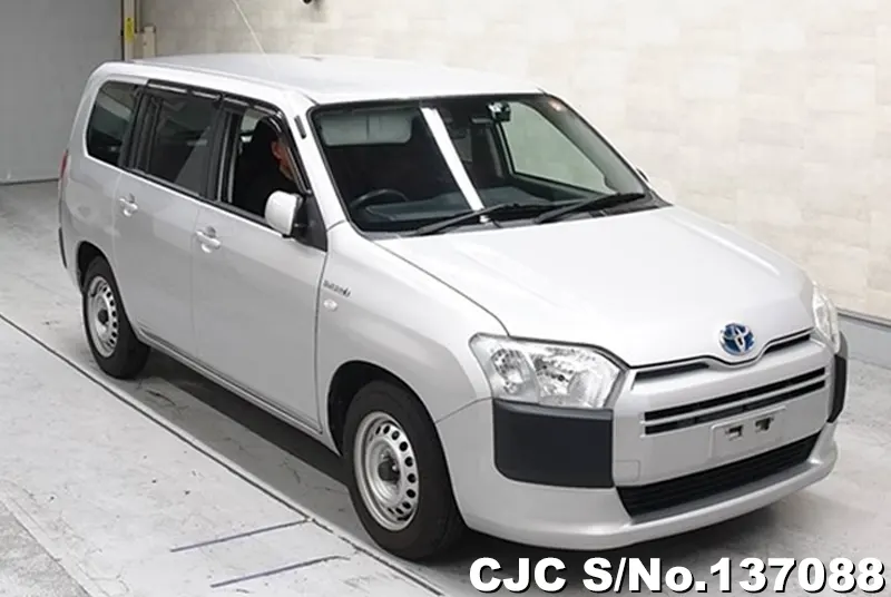 Toyota / Probox 2020