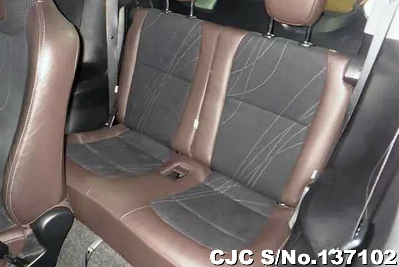 Toyota IQ in Pearl White for Sale Image 6