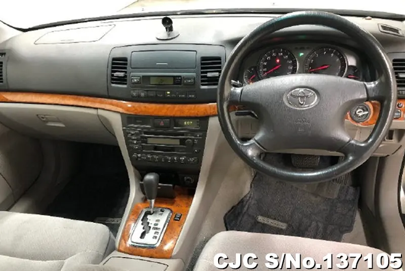 Toyota Mark II in Silver for Sale Image 4