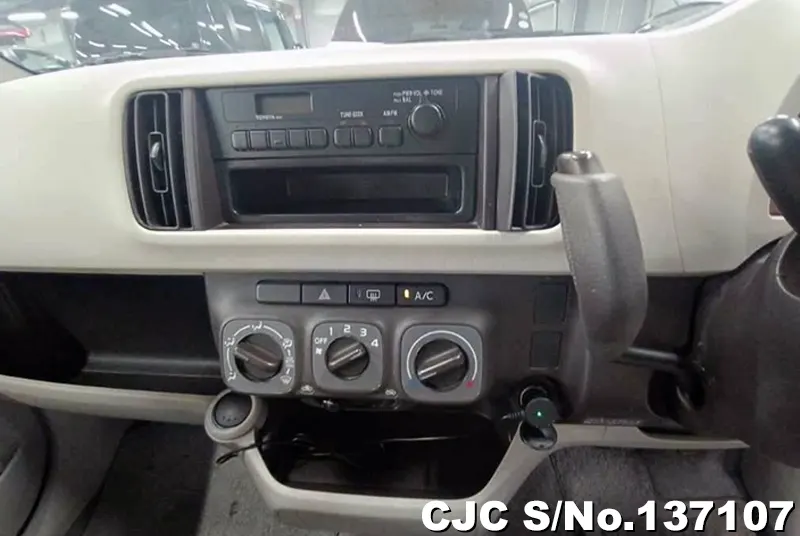 Toyota Passo in Light Blue for Sale Image 9