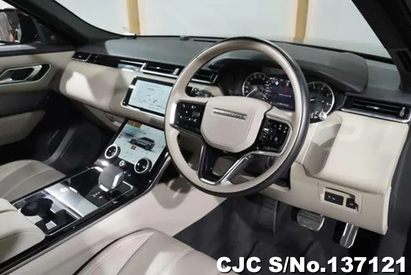 Land Rover Range Rover in Brown for Sale Image 3