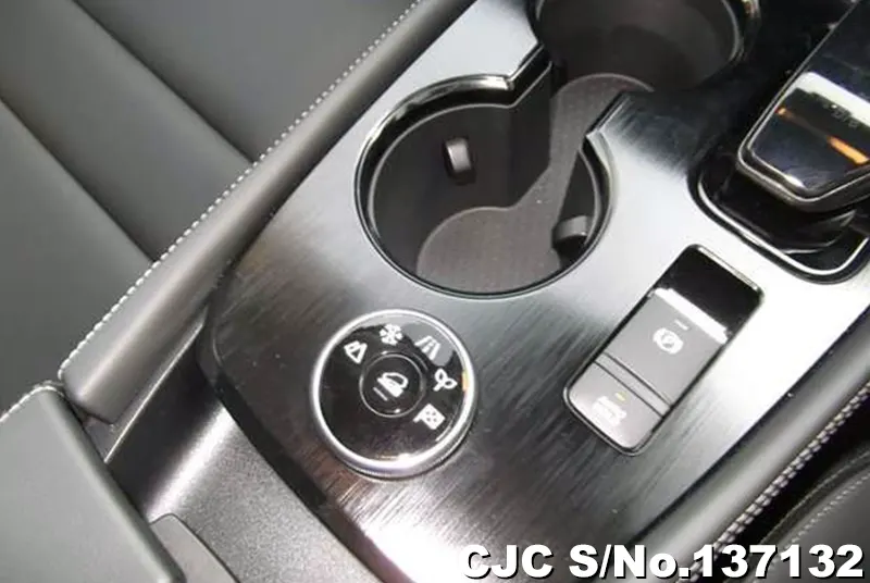 Nissan X-Trail in Red for Sale Image 13