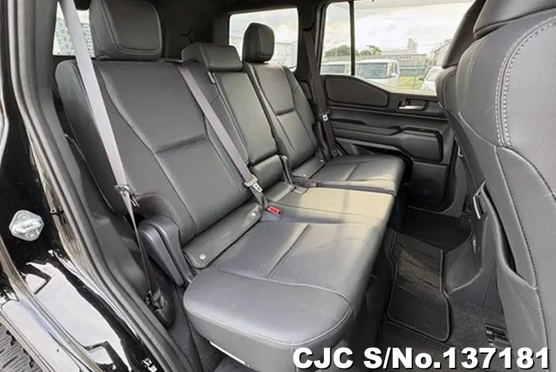 Toyota Land Cruiser 250 in Black for Sale Image 8