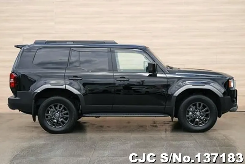 Toyota Land Cruiser 250 in Black for Sale Image 4